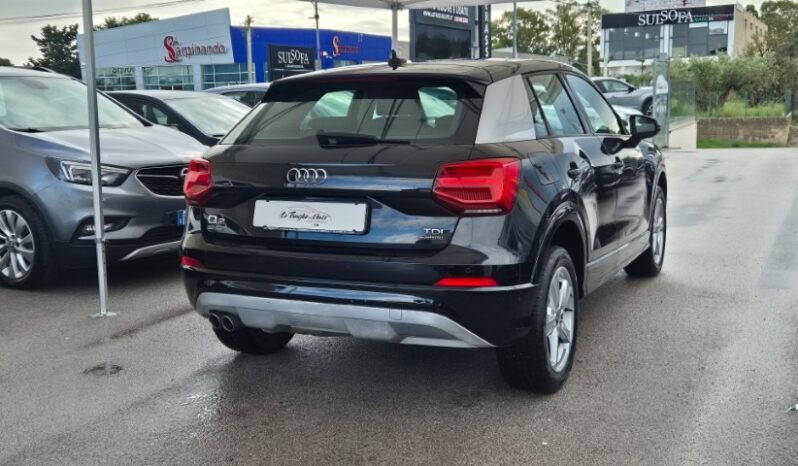
								Audi Q2 TDI QUATTRO S-TRONIC 2017 completo									