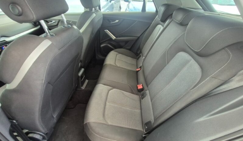 
								Audi Q2 TDI QUATTRO S-TRONIC 2017 completo									