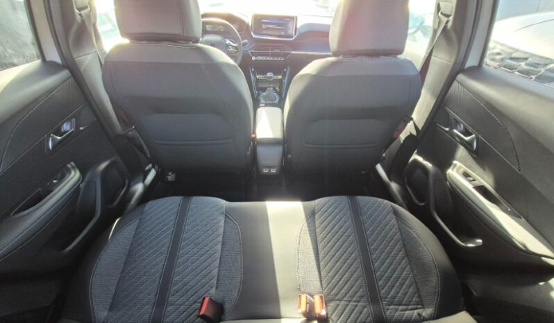 
								Peugeot 2008 ALLURE PACK 2025 completo									