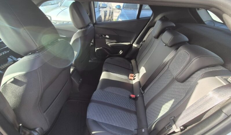 
								Peugeot 2008 ALLURE PACK 2025 completo									