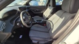 
										Peugeot 2008 ALLURE PACK 2025 completo									