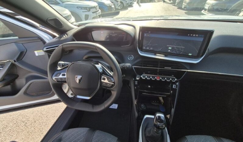 
								Peugeot 2008 ALLURE PACK 2025 completo									