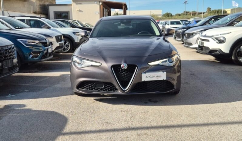 
								Alfa Romeo GIULIA 2019 completo									