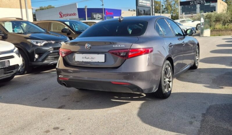 
								Alfa Romeo GIULIA 2019 completo									