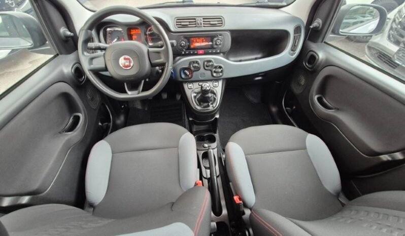 
								Fiat panda 2020 completo									