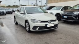 
										Volkswagen POLO 2022 completo									