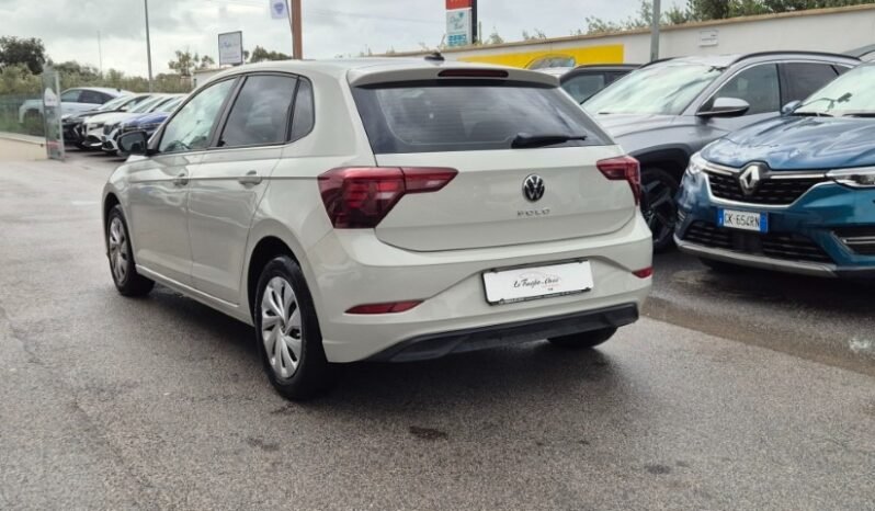 
								Volkswagen POLO 2022 completo									