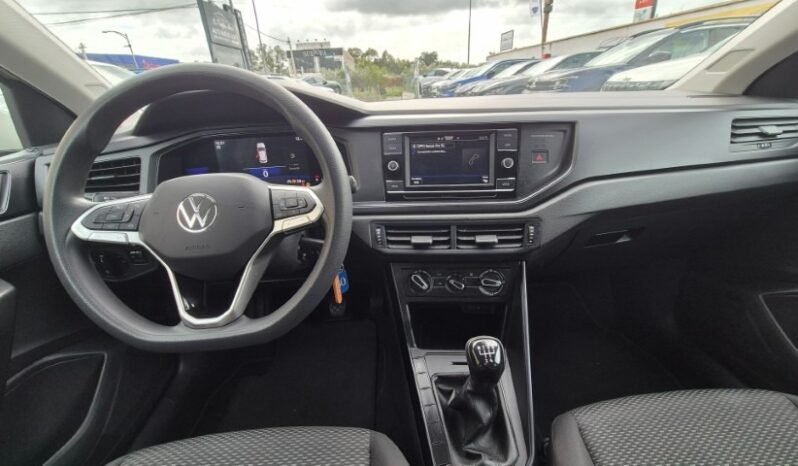 
								Volkswagen POLO 2022 completo									