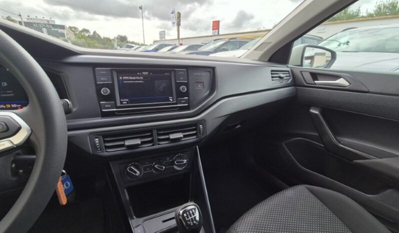 
								Volkswagen POLO 2022 completo									