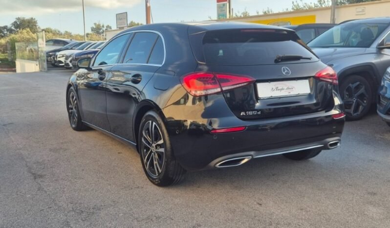 
								Mercedes A 180D 2020 completo									