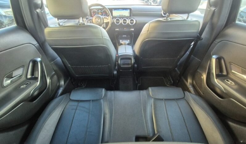 
								Mercedes A 180D 2020 completo									