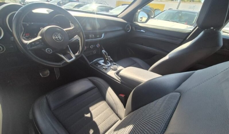 
								ALFA R. Stelvio AT8 RWD 2023 completo									