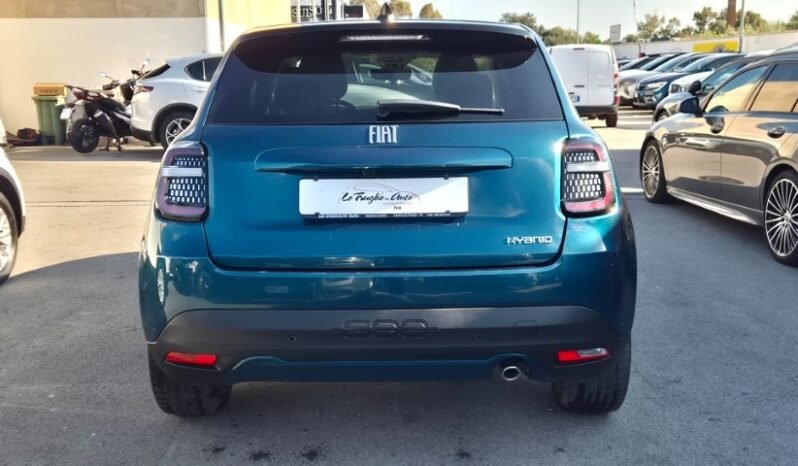 
								Fiat 600 DCT MHEV LA PRIMA 2025 completo									