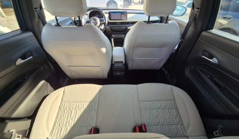 
								Fiat 600 DCT MHEV LA PRIMA 2025 completo									