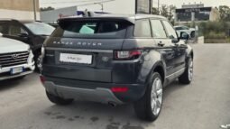 
										LAND ROVER RR EVOQUE HSE DYNAMIC TD4 TETTO PANORAMICO 2017 completo									