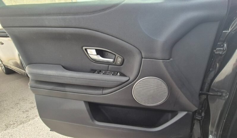 
								LAND ROVER RR EVOQUE HSE DYNAMIC TD4 TETTO PANORAMICO 2017 completo									