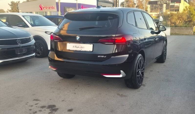 
								BMW 218D ACTIVE TOURER ADVANTAGE 2023 completo									