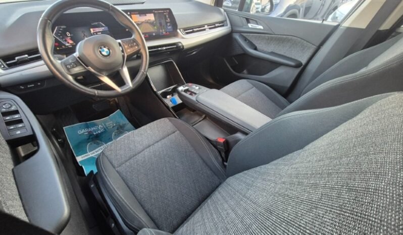 
								BMW 218D ACTIVE TOURER ADVANTAGE 2023 completo									