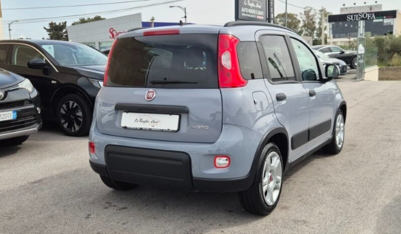 
								Fiat panda HYBRID CITY LIFE 2023 completo									