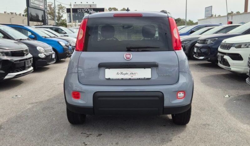 
								Fiat panda HYBRID CITY LIFE 2023 completo									