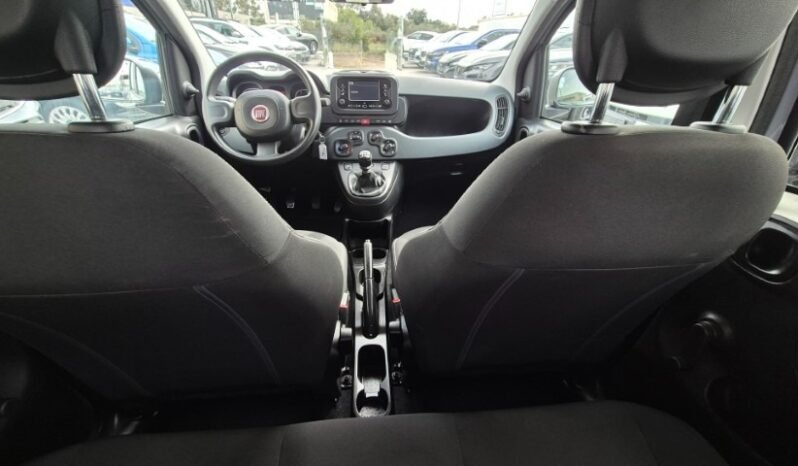 
								Fiat panda HYBRID CITY LIFE 2023 completo									