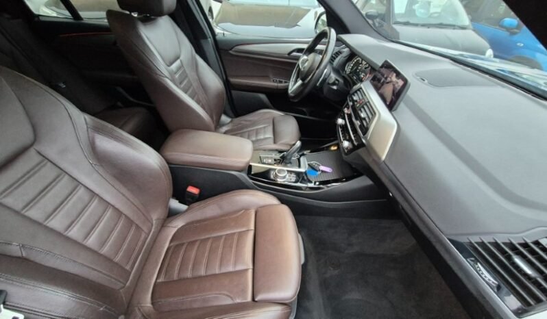 
								BMW X3 XDRIVE 20D 48V M-SPORT 2021 completo									