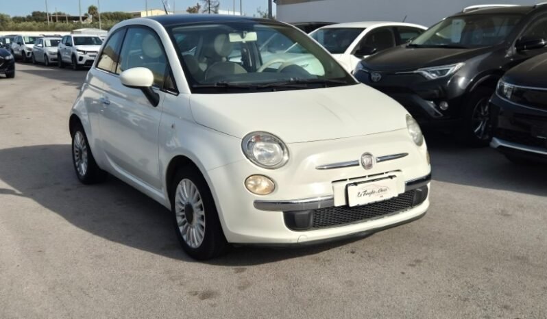 
								Fiat 500 LOUNGE 2011 completo									