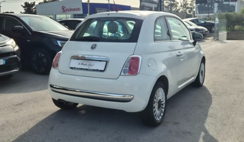 
								Fiat 500 LOUNGE 2011 completo									