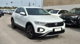 
										Volkswagen T-ROC TSI LIFE 2023 completo									