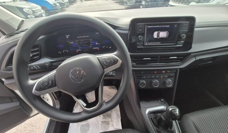 
								Volkswagen T-ROC TSI LIFE 2023 completo									