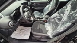 
										Nissan JUKE DIG-T N-CONNECTA 2025 completo									