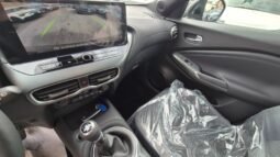 
										Nissan JUKE DIG-T N-CONNECTA 2025 completo									