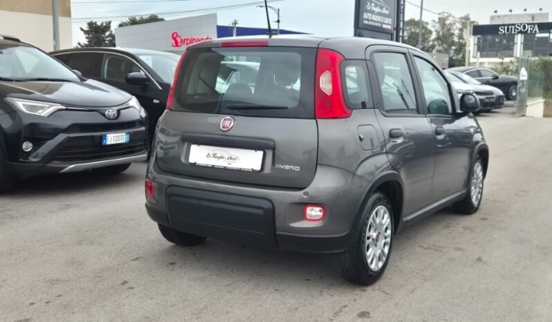 
								Fiat panda HYBRID CITY LIFE 2023 completo									
