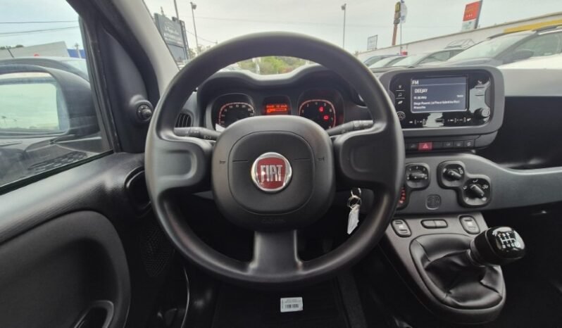 
								Fiat panda HYBRID CITY LIFE 2023 completo									