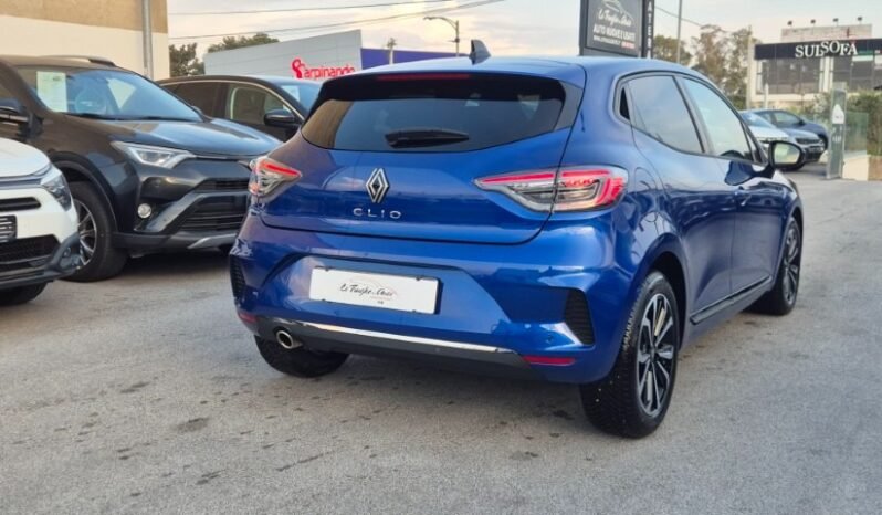 
								Renault CLIO TCE TECHNO 2025 completo									