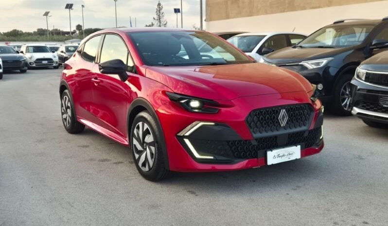 
								NEW RENAULT CLIO TCE EVOLUTION 2026 completo									