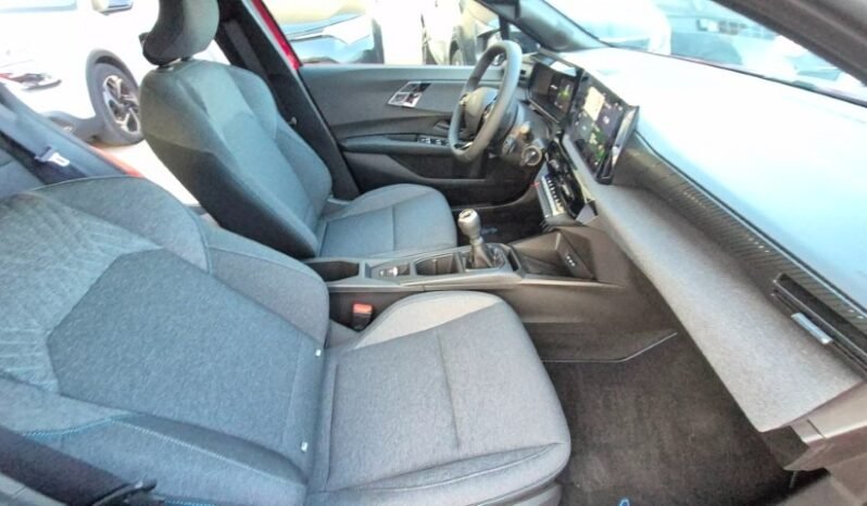 
								NEW RENAULT CLIO TCE EVOLUTION 2026 completo									