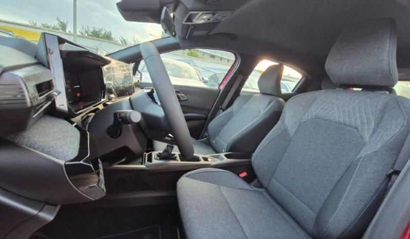 
								NEW RENAULT CLIO TCE EVOLUTION 2026 completo									