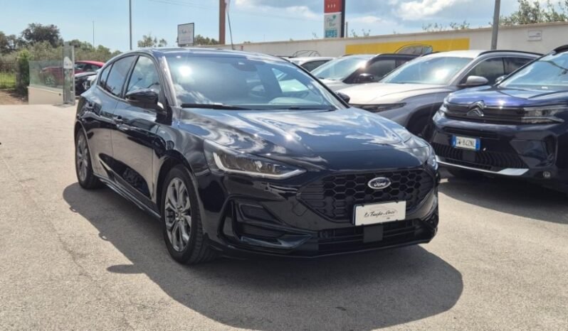 
								Ford Focus ECOBOOST HYBRID ST-LINE 2024 completo									