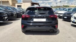 
										Ford Focus ECOBOOST HYBRID ST-LINE 2024 completo									