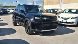 
										Fiat GRANDE PANDA HYBRID LA PRIMA 2025 completo									