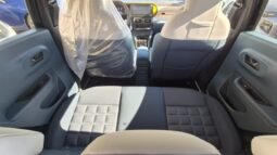 
										Fiat GRANDE PANDA HYBRID LA PRIMA 2025 completo									