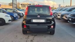 
										Fiat panda HYBRID 2023 completo									