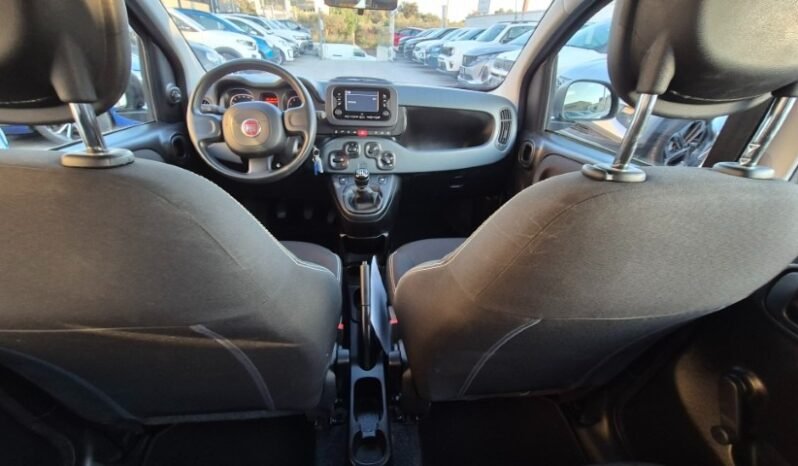 
								Fiat panda HYBRID 2023 completo									