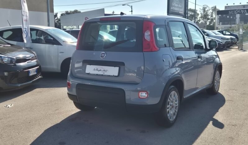 
								Fiat panda HYBRID 2023 completo									