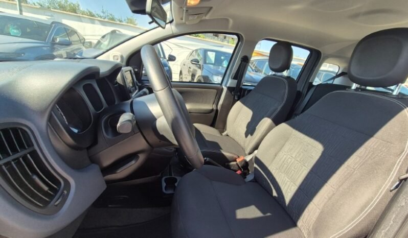 
								Fiat panda HYBRID 2023 completo									