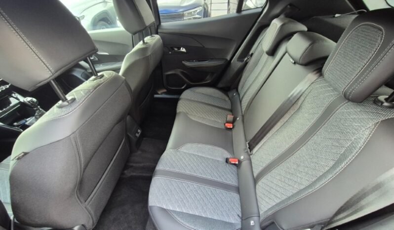 
								Peugeot 2008 ALLURE PACK 2025 completo									