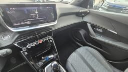 
										Peugeot 2008 ALLURE PACK 2025 completo									