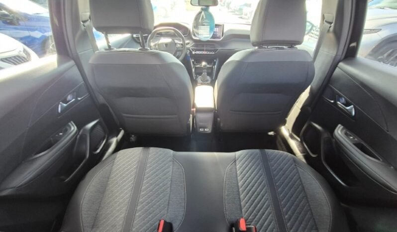 
								Peugeot 2008 ALLURE 2025 completo									