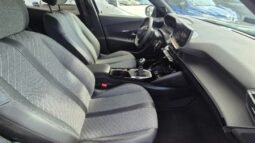 
										Peugeot 2008 ALLURE 2025 completo									
